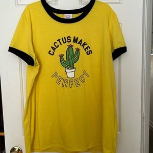 LAST CHANCE! Lularoe Liv Graphic T-shirt